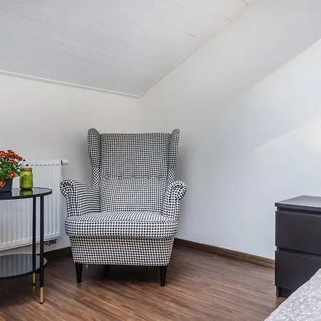 Legends Guest house *